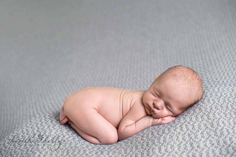 ct-newborn-baby photographer brookfield-ct-newborn photographer
