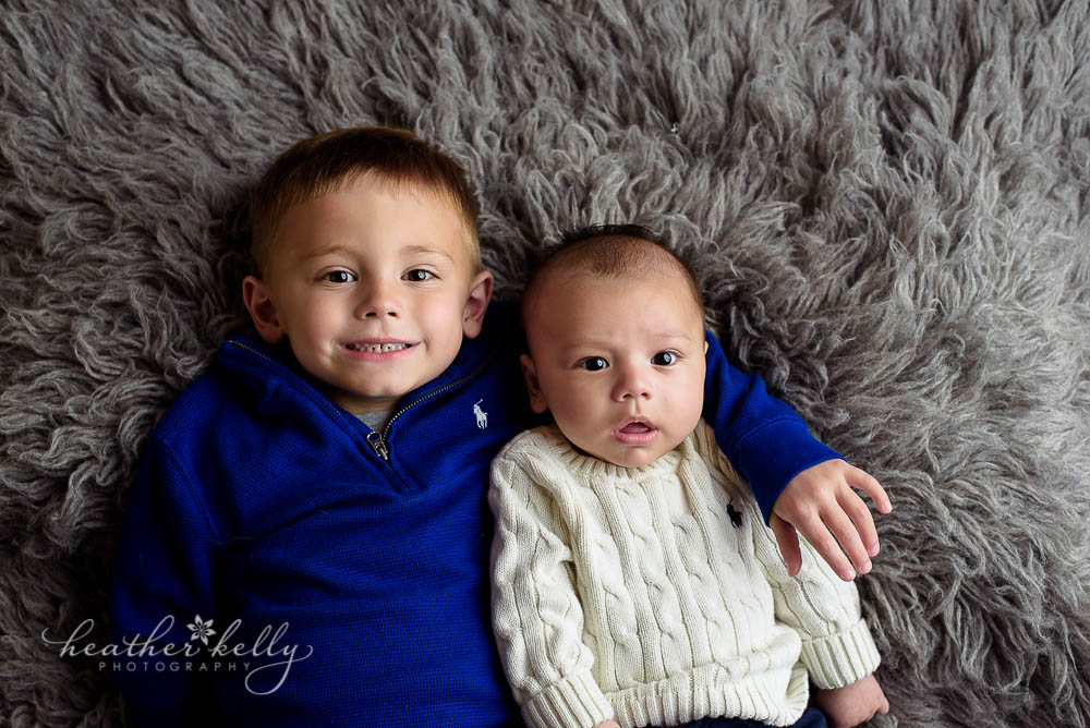 baby photography 3 month old boy with big brother
