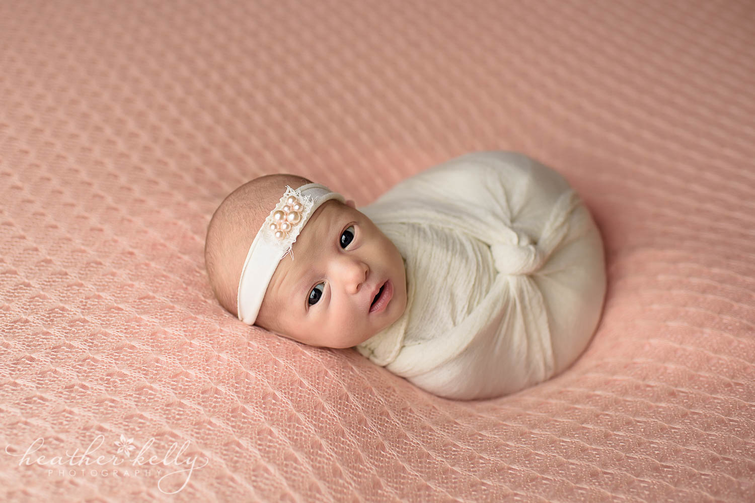  newborn  wrapping poses  ct newborn  photography 