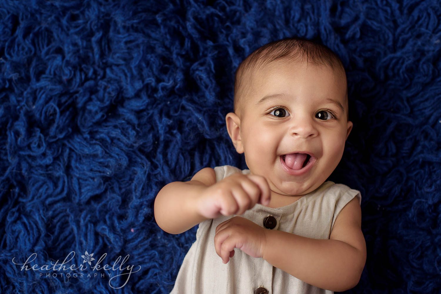 4 month milestone baby boy photography brookfield baby photography