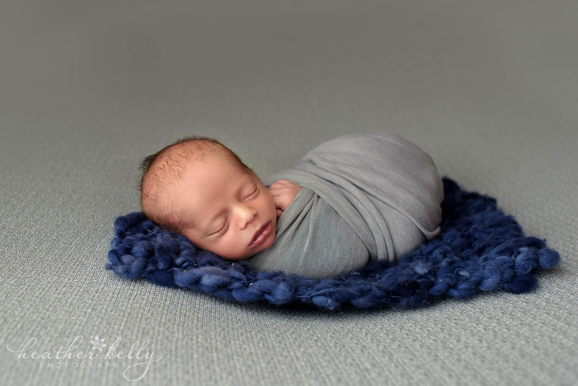 gray and navy newborn wrap. southbury newborn ct photography