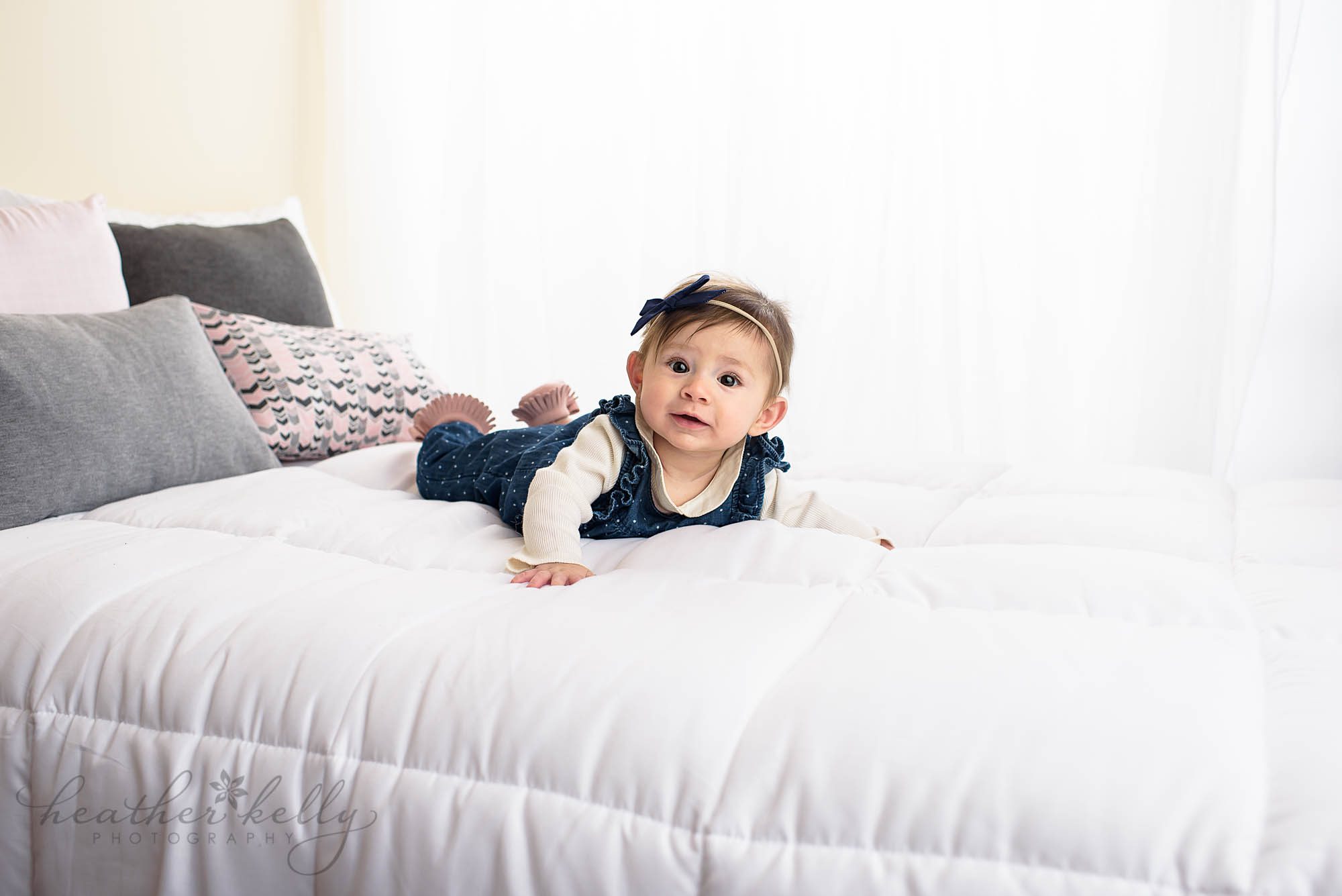 6 month baby photography. backlit bed. monroe baby photography