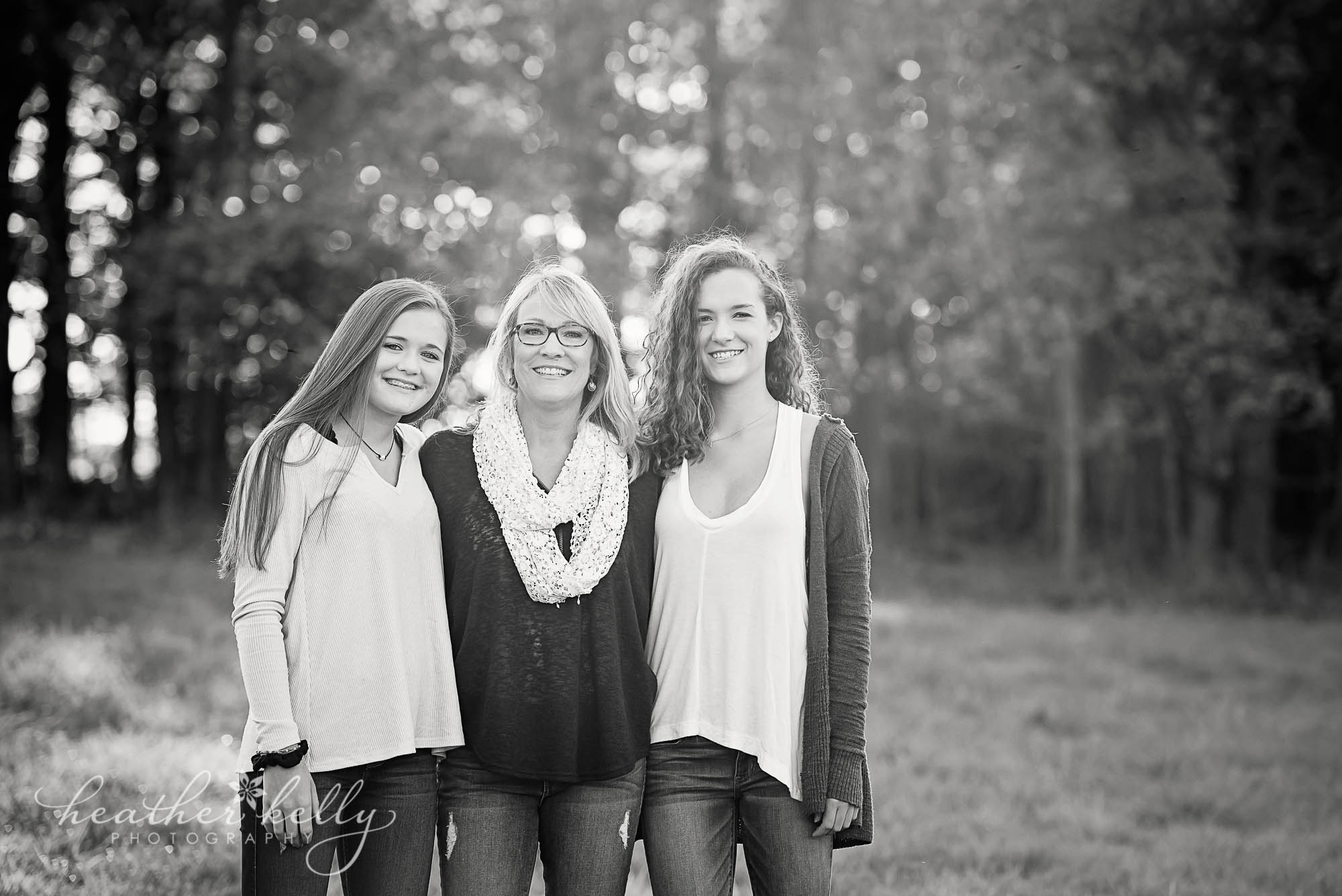 ridgefield family photography. mom and teen daughters
