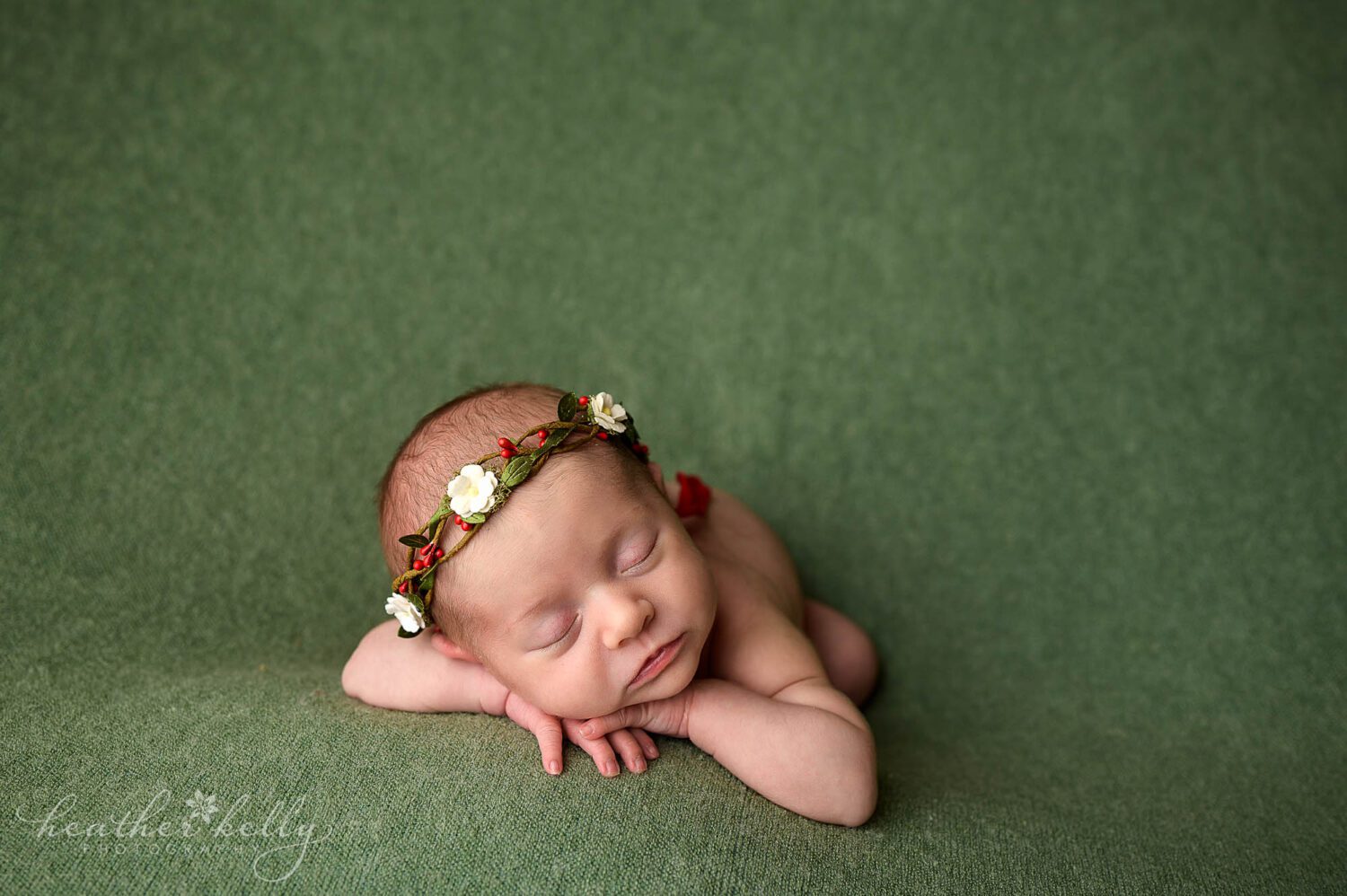A holiday themed newborn photography session in Newtown CT. 